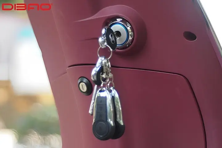 Cách Khóa Cổ Xe Đạp Điện An Toàn & Chống Trộm Hiệu Quả Nhất