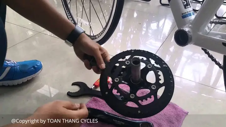 Cách Tháo Trục Giữa Xe Đạp Cốt Vuông: Hướng Dẫn Chi Tiết Tại Nhà