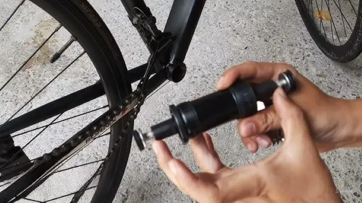 Cách Tháo Trục Giữa Xe Đạp Cốt Vuông: Hướng Dẫn Chi Tiết Tại Nhà