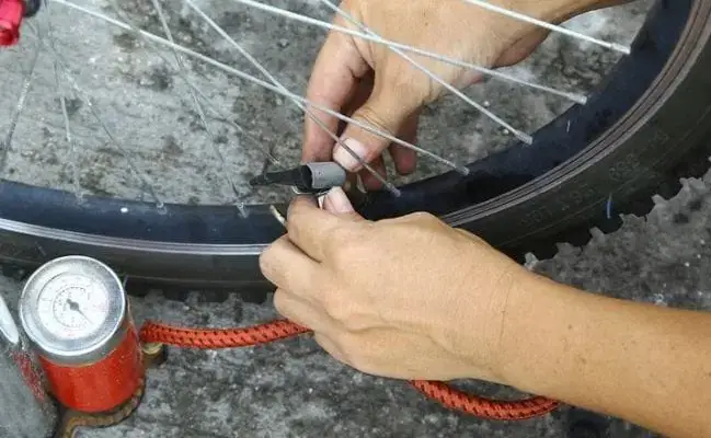 Hướng Dẫn Vá Bánh Xe Đạp Tại Nhà Đơn Giản Và Hiệu Quả