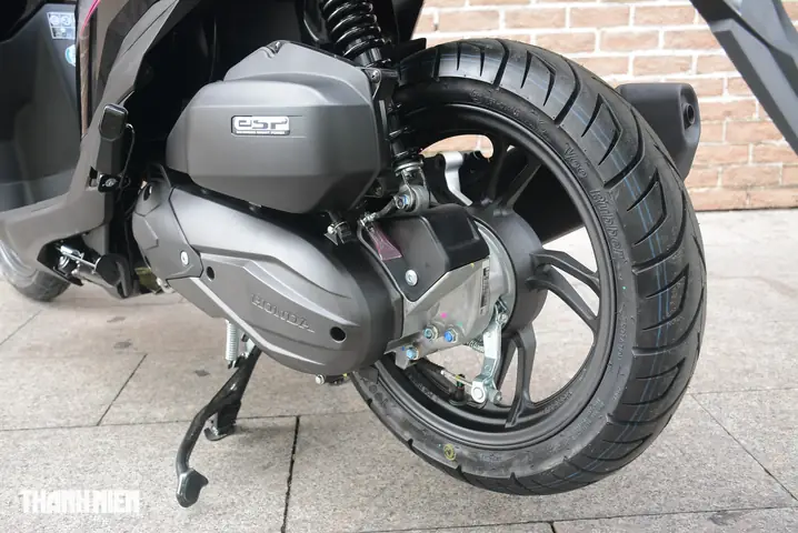 Cách Khắc Phục Xe Tay Ga Không Nổ Máy Khi Hết Bình Hoặc Không Đề Được