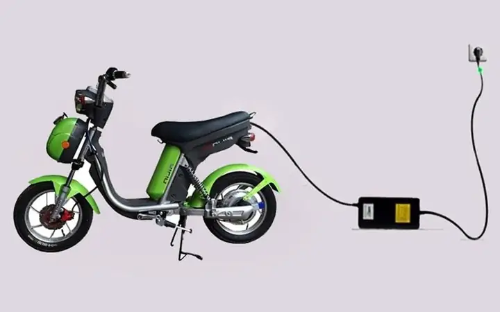Sạc Xe Đạp Điện Nhấp Nháy: Nguyên Nhân, Cách Khắc Phục & Lưu Ý Quan Trọng Sạc Xe Đạp Điện Nhấp Nháy: Nguyên Nhân, Cách Khắc Phục & Lưu Ý Quan Trọng