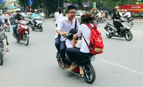 Hình Ảnh Đi Xe Đạp An Toàn: Tuyển Tập Khoảnh Khắc Đẹp & Hướng Dẫn Chi Tiết