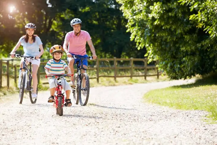 Hướng Dẫn Chọn Size Xe Đạp Chính Xác Theo Chiều Cao: Bảng Tra Cứu Đầy Đủ Cho Mọi Dòng Xe (MTB, Road, Trẻ Em, Gấp)