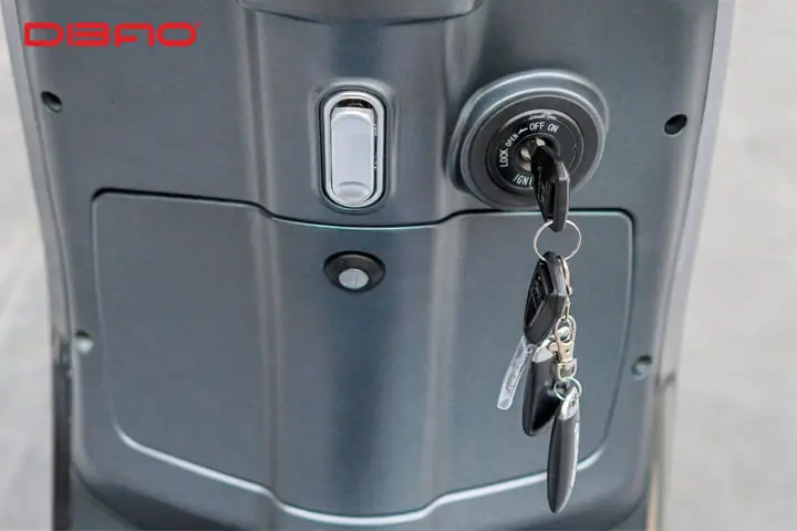 Hướng Dẫn Mở Cốp Xe Đạp Điện Chi Tiết, Nhanh Chóng Kể Cả Khi Mất Chìa Khóa Hướng Dẫn Mở Cốp Xe Đạp Điện Chi Tiết, Nhanh Chóng Kể Cả Khi Mất Chìa Khóa
