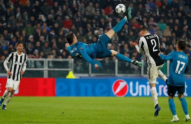 Ronaldo Xe Đạp Chổng Ngược: Siêu Phẩm Huyền Thoại Ở Tuổi 40+ & Những Pha Ghi Bàn Đỉnh Cao