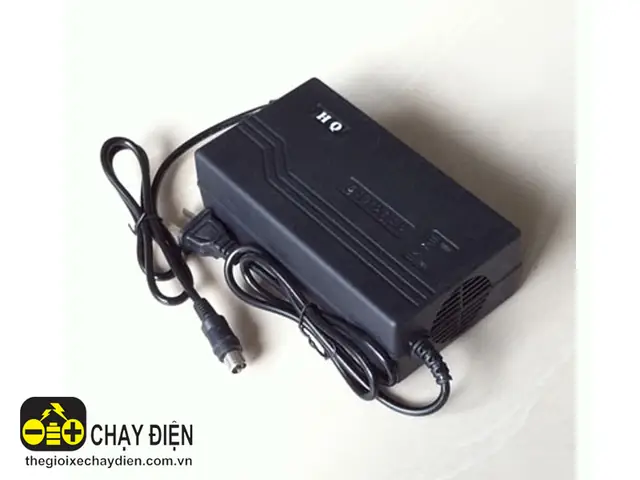 Sạc Xe Đạp Điện 48V: Chọn Loại Nào Tốt, Giá Bao Nhiêu Và Lưu Ý Quan Trọng Sạc Xe Đạp Điện 48V: Chọn Loại Nào Tốt, Giá Bao Nhiêu Và Lưu Ý Quan Trọng