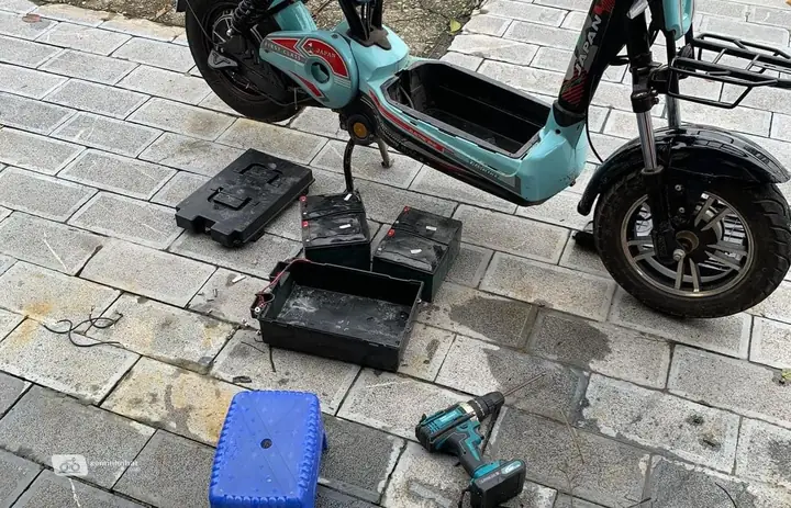 Thay Bình Điện Xe Đạp Điện Giá Bao Nhiêu? Cập Nhật Chi Phí Mới Nhất 2024 Thay Bình Điện Xe Đạp Điện Giá Bao Nhiêu? Cập Nhật Chi Phí Mới Nhất 2024