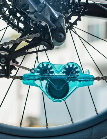 Hướng Dẫn Chi Tiết Cách Vệ Sinh Xích Xe Đạp Đúng Cách Tại Nhà