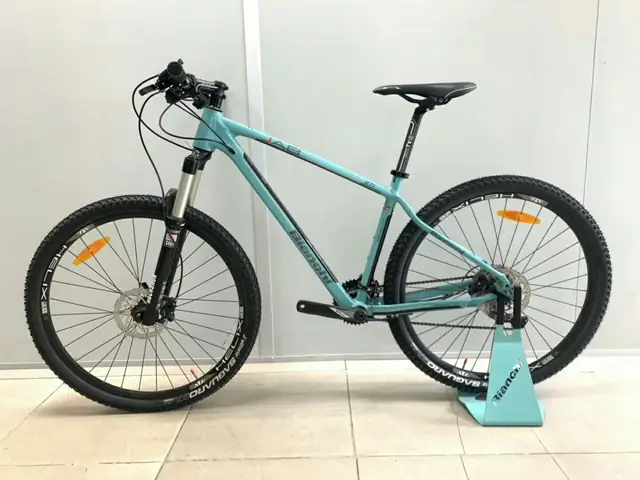Xe Đạp Bianchi Nhập Khẩu: Hãng Xe Cao Cấp Từ Ý Tại Việt Nam