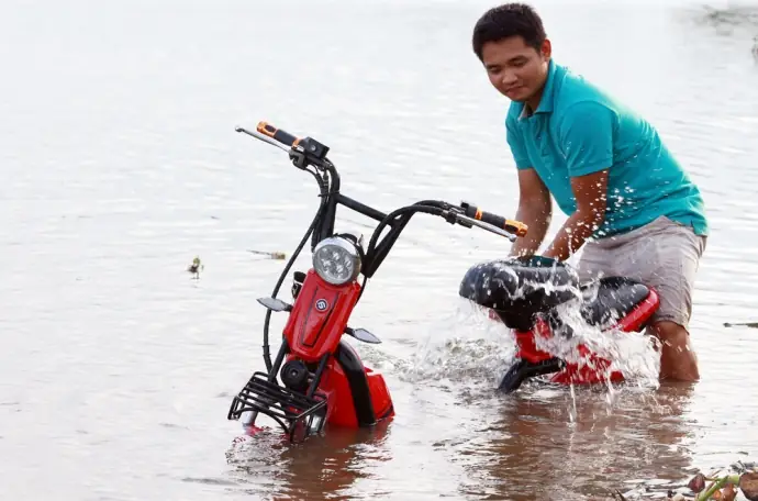 Xe Đạp Điện Chết Máy Đột Ngột: Nguyên Nhân Phổ Biến & Cách Xử Lý Hiệu Quả Xe Đạp Điện Chết Máy Đột Ngột: Nguyên Nhân Phổ Biến & Cách Xử Lý Hiệu Quả