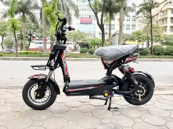 Xe Đạp Điện Giant M133 Mini: Giá, Đặc Điểm Và Đánh Giá Chi Tiết