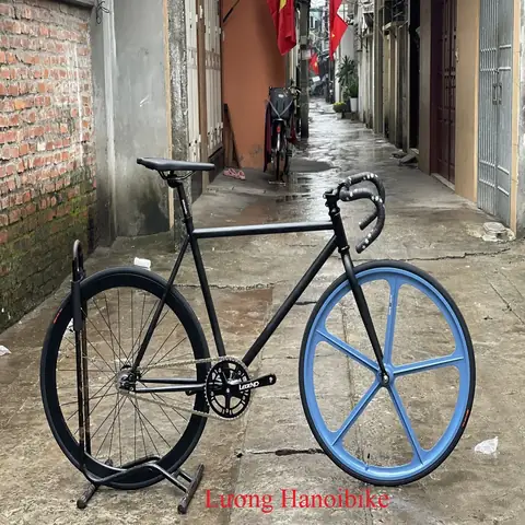 Xe Đạp Fixed Gear Cơ Bản: Khám Phá Từ A-Z Cho Người Mới Bắt Đầu