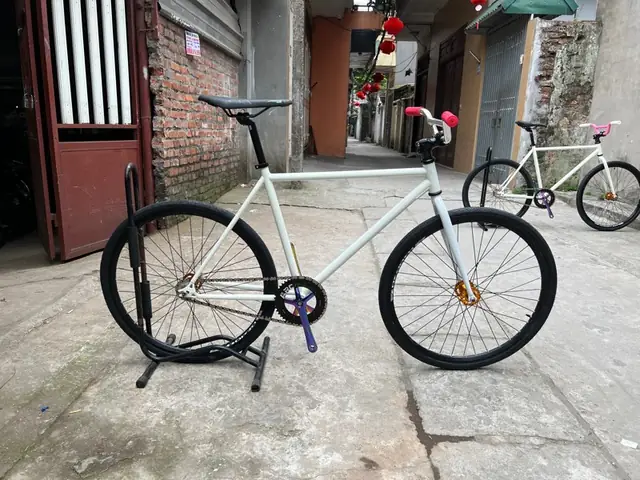 Xe Đạp Fixed Gear Trick: Hướng Dẫn Kỹ Thuật, Cách Tập Luyện & Lưu Ý Quan Trọng