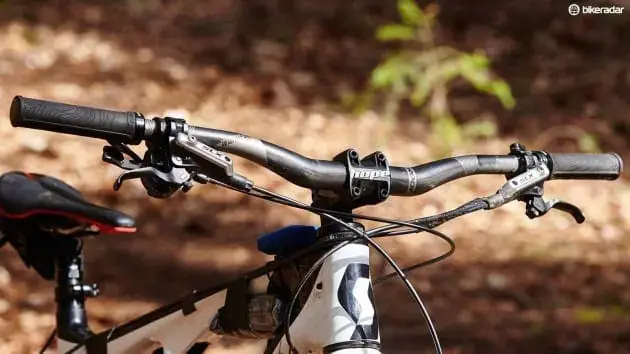 Lộ Trình Nâng Cấp Xe Đạp MTB: Thứ Tự Ưu Tiên, Combo Hiệu Quả & Lưu Ý Tương Thích