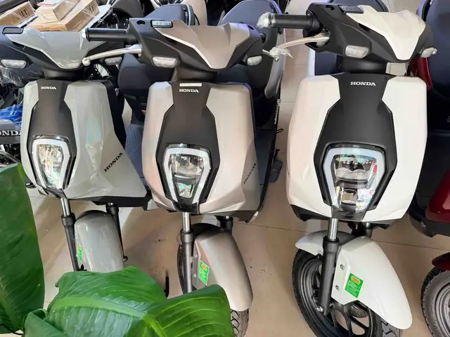 So Sánh Xe Đạp Điện Và Xe Máy Điện Để Chọn Đúng Theo Nhu Cầu So Sánh Xe Đạp Điện Và Xe Máy Điện Để Chọn Đúng Theo Nhu Cầu