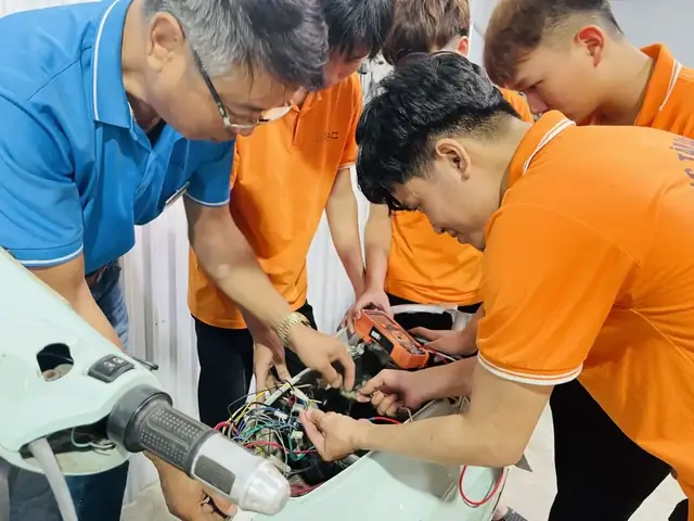 Tài Liệu Sửa Chữa Xe Đạp Điện Từ A–Z: Hướng Dẫn Chẩn Đoán Và Xử Lý Lỗi