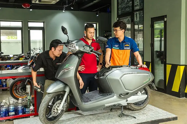 Cách Thay IC Xe Đạp Điện An Toàn Cho Người Mới
