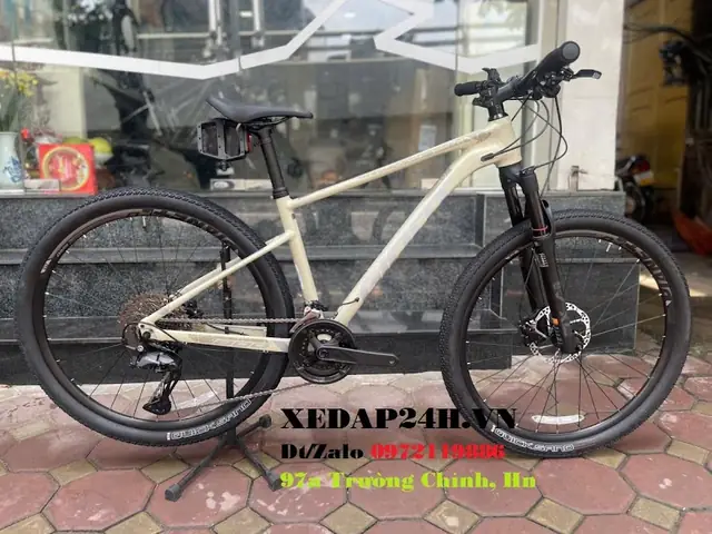 Xe Đạp Địa Hình GIANT XTC 800 Xe Đạp Địa Hình GIANT XTC 800