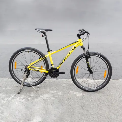 Xe Đạp Giant Rincon Disc 2020