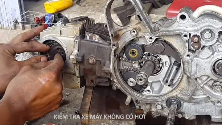 Cách Sửa Xe Đạp Không Có Hơi Nhanh Chóng Tại Nhà: Nguyên Nhân, Quy Trình Xử Lý Chi Tiết & Chi Phí Tham Khảo