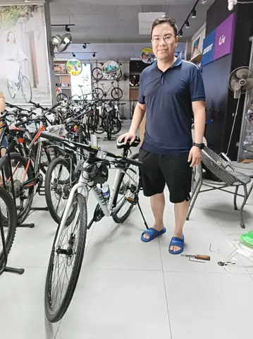 Top 11 Xe Đạp Thể Thao Màu Trắng Đẹp Nhất 2024: Review Chi Tiết, So Sánh Cấu Hình & Cẩm Nang Chọn Mua Chuẩn Gu
