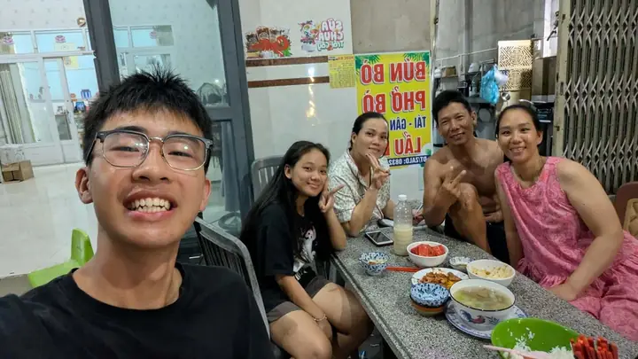Ký Ức Xe Đạp Tình Yêu Năm 2008 Và Hành Trình Tìm Lại Những Hoài Niệm Thanh Xuân Ký Ức Xe Đạp Tình Yêu Năm 2008 Và Hành Trình Tìm Lại Những Hoài Niệm Thanh Xuân