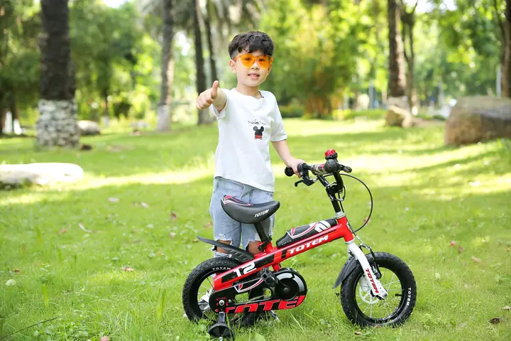 Review & So Sánh Các Dòng Xe Đạp Totem Size 16 (911, 903, 711, Hunter): Thông Số, Giá & Cách Chọn Size Chuẩn Cho Bé 4-8 Tuổi